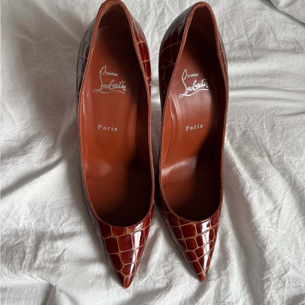 NEW Christian Louboutin So Kate Croc-Embossed Heels